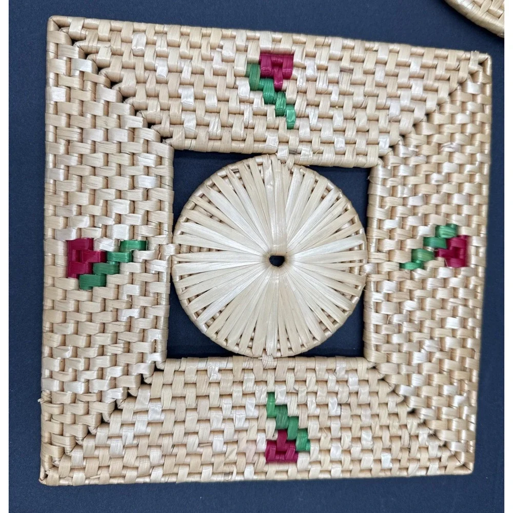 Lot‎ Of 3 Vintage Raffia Trivets Woven Wicker Grass Straw Hot Pads Boho Retro